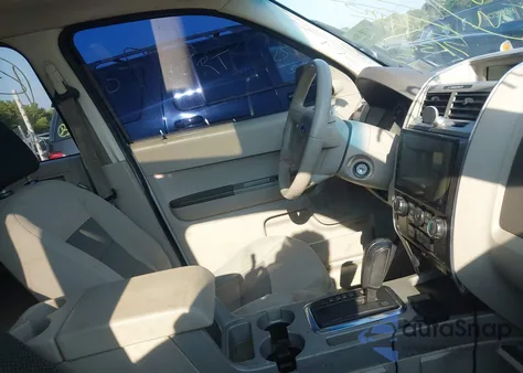 2008 Ford Escape Xlt from USA, damaged, VIN 1FMCU03128KE02278